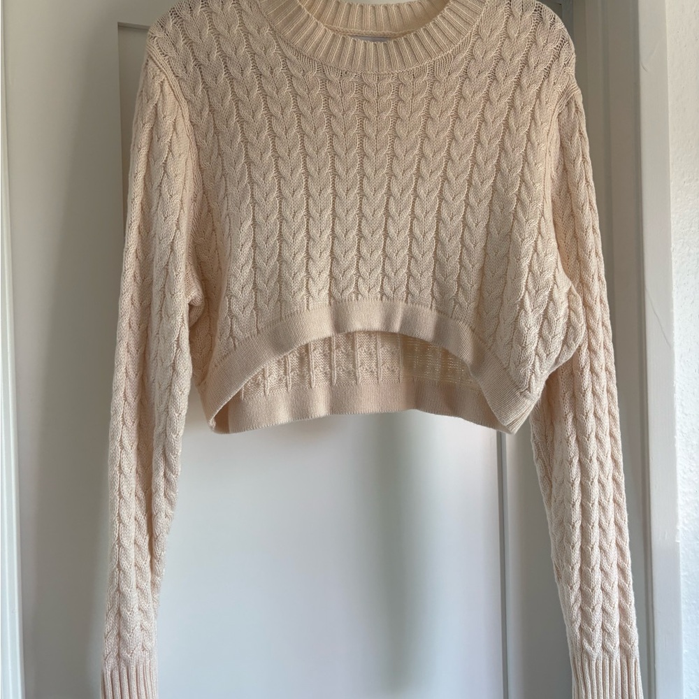 Danielle Bernstein WeWoreWhat
Cream Cropped Cable Knit Sweater